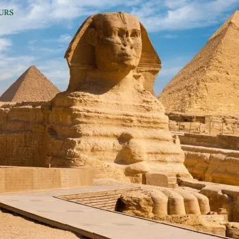 Cairo DeLuxe Tour from Hurghada